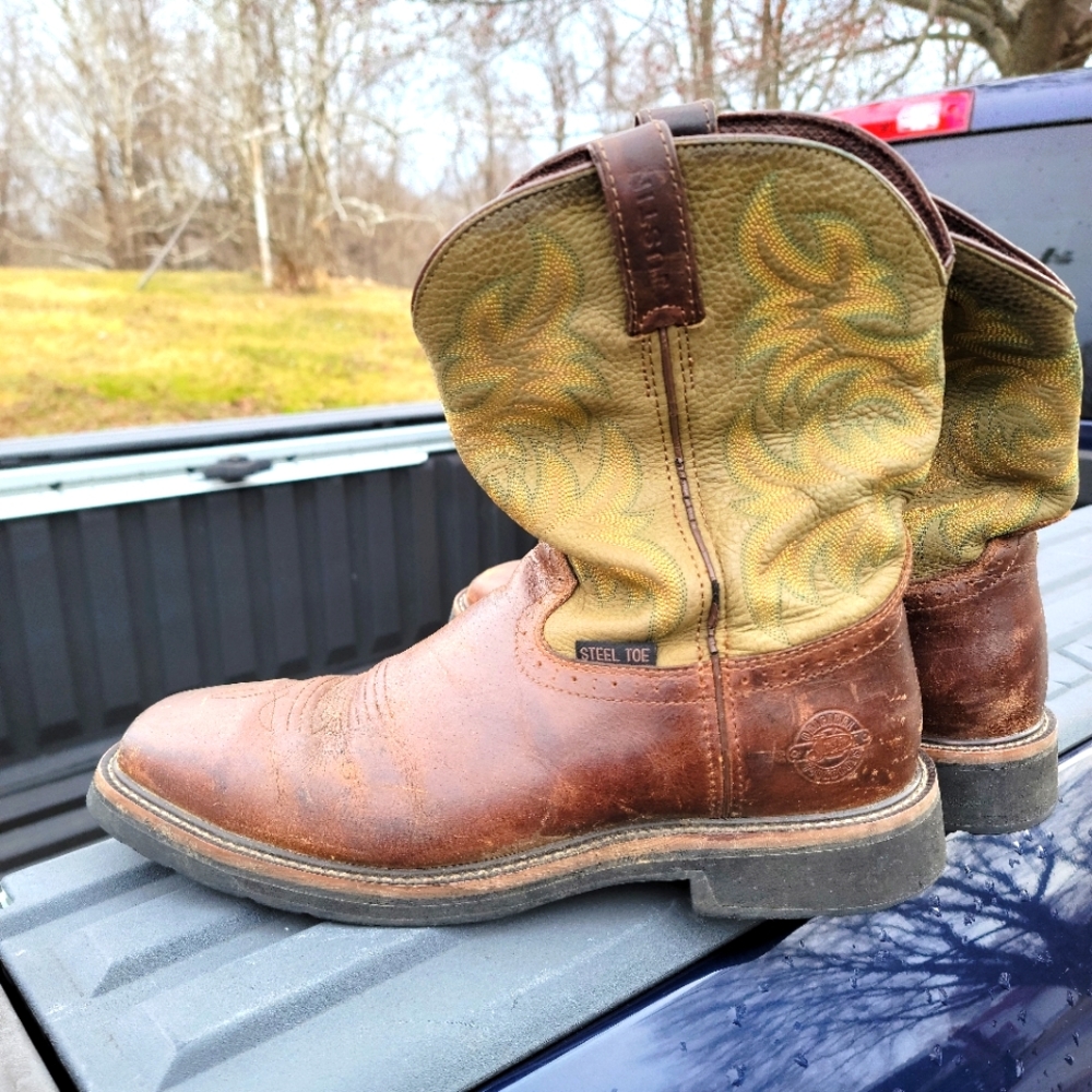 Justin's steel toe Sz 13 D pull-on boots. Great boot, all day comfort.